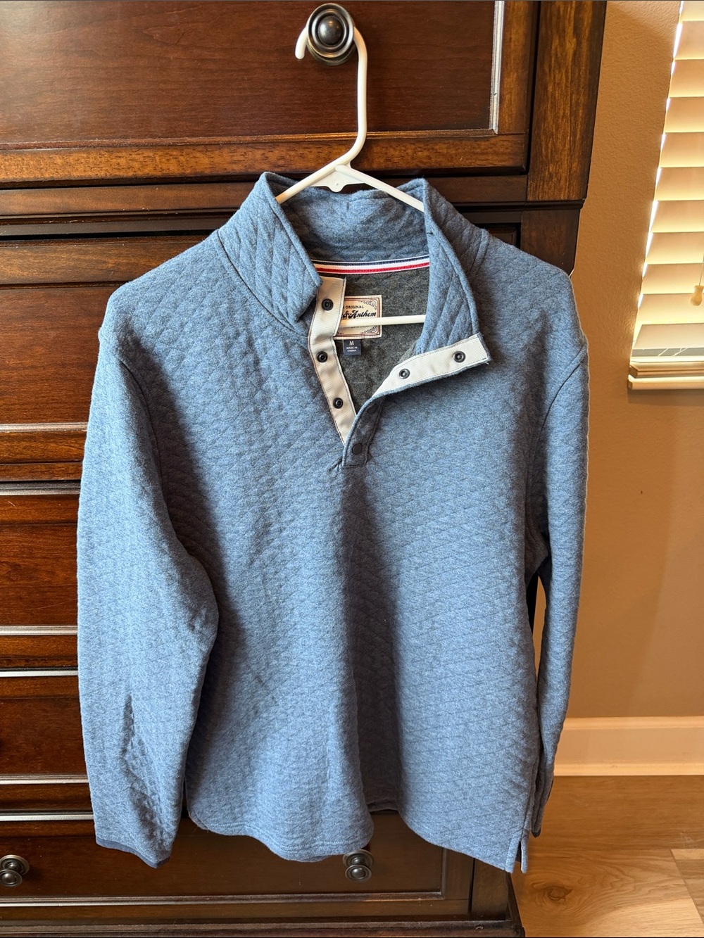 NWOT Flag & Anthem Quarter Button Quilted Pullover